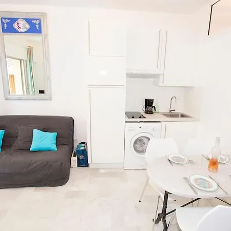 French Riviera: Seafront & Pool Near Monaco Roquebrune-Cap-Martin